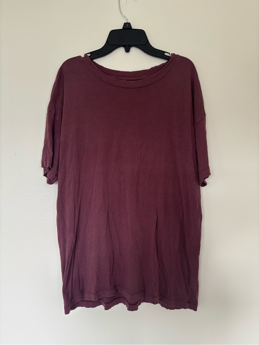 aerie burgundy women’s size small short sleeve shirt real soft and cozy